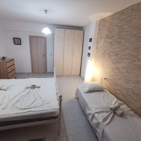 Orange_blue_aparment №1 * Hanióti